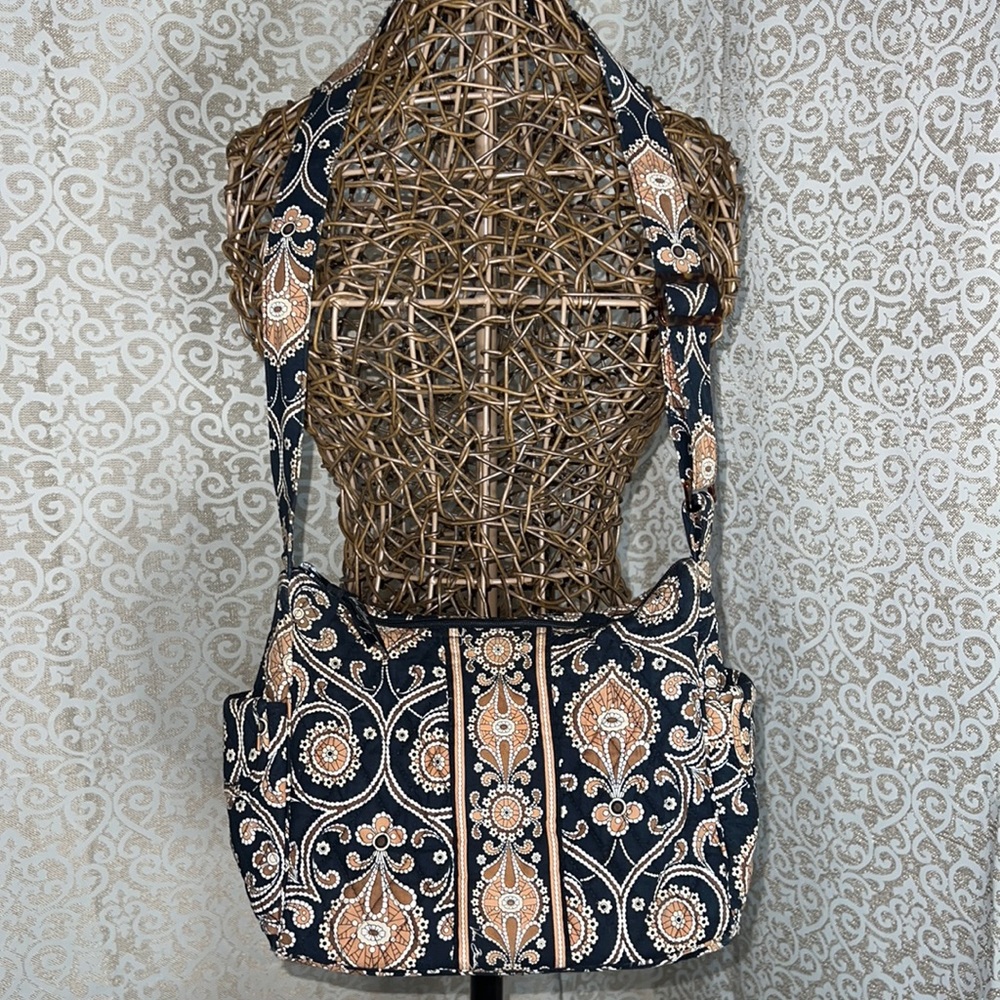Vera Bradley Crossbody Purse, Black & Tan Design, Perfect Neutral Bag!